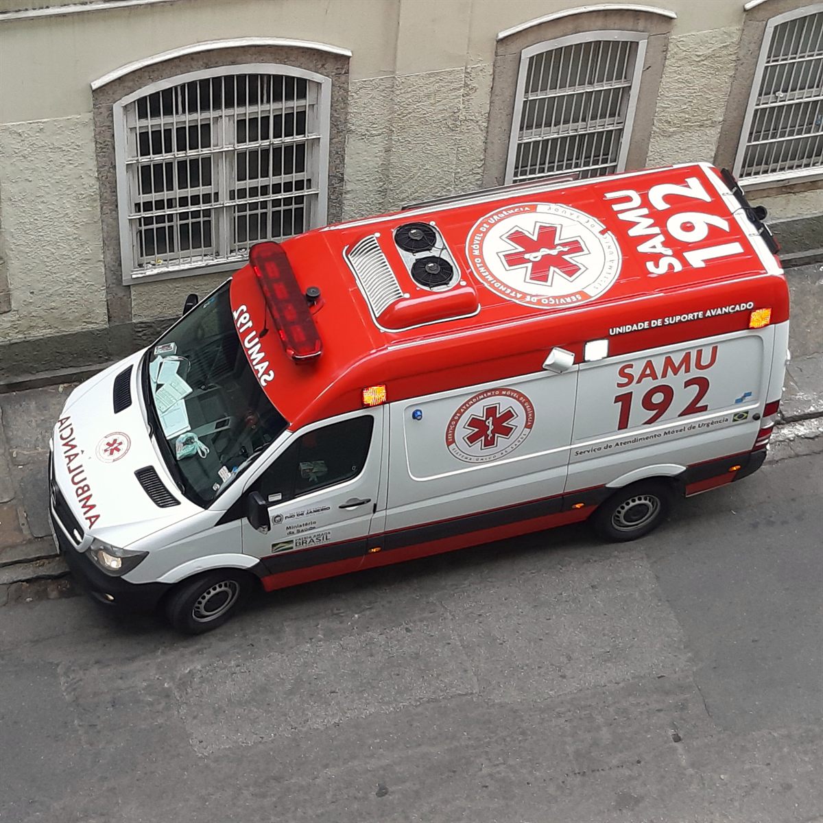 Ambulância do SAMU 192, Serviço de Atendimento Móvel de Urgência